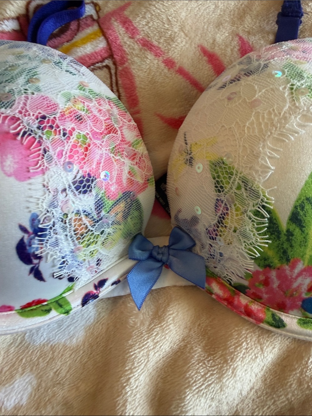 ✨Y2K Victoria’s Secret Sexy Little Things 32D Bra Lace Lingerie Floral Push-Up✨ - Picture 4 of 11